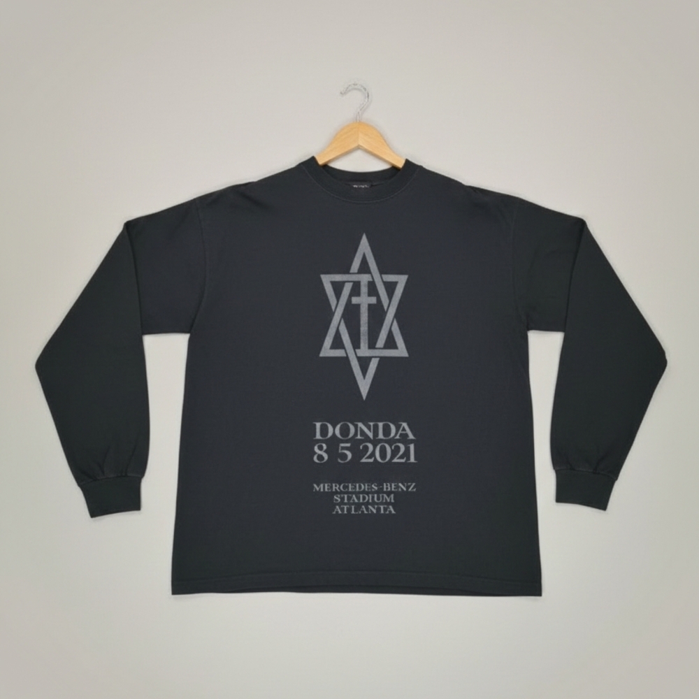 Black Graphic Sweatshirt